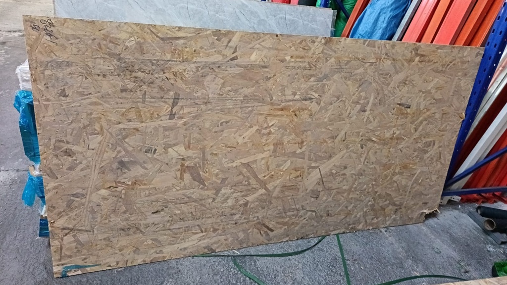 OSB 1,22 x 2,44 ( Puede tener detalle )