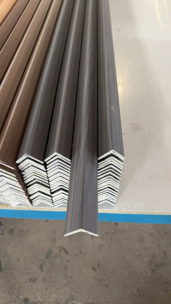 PERFIL wpc ( L ) Para Wall Panel 2,9 m