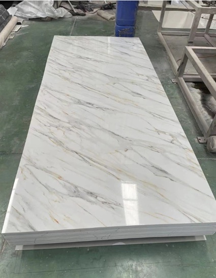 Placa Pvc (DORADA) Marmol UV 1.22 x 2.44 m M8008